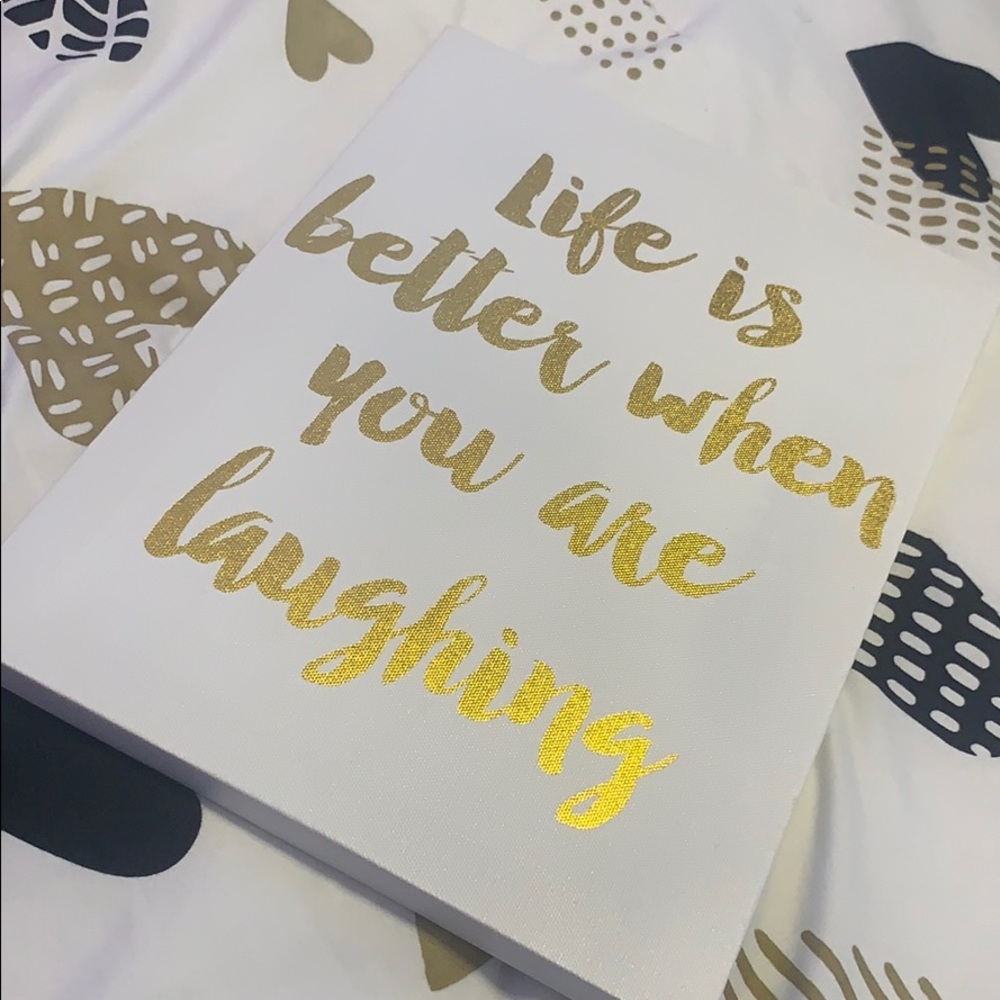 “Life is better when your laughing” picture ✨🤍💛